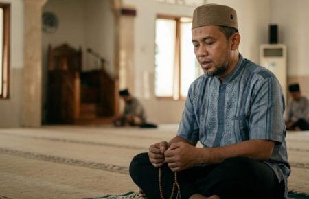 Istighfar Harian: Amalan yang Sering Diremehkan