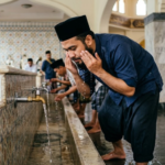 Ibadah Praktis: Tata Cara Dan Bacaan Wudhu Lengkap